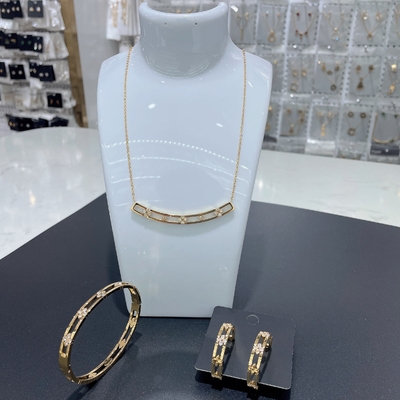 2024 Nowy wodoodporny modny zestaw biżuterii ze stali nierdzewnej, złoto 18K, luksusowy prezent, hurtowy